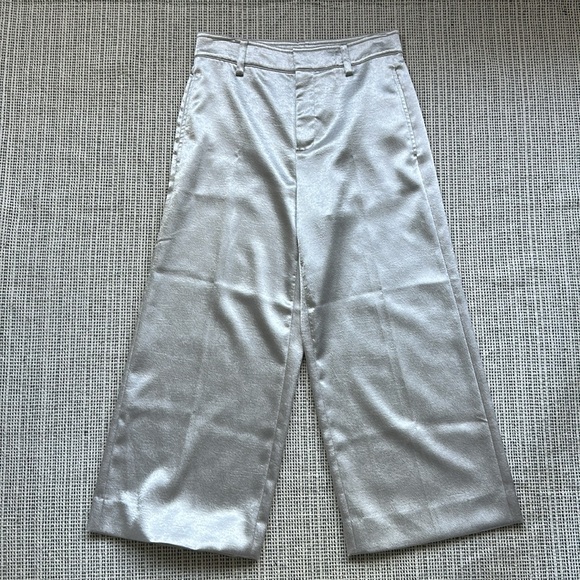 Vince Pants - VINCE Silver Liquid Metallic Wide Leg Cropped Pants sz 2 NWOT XS